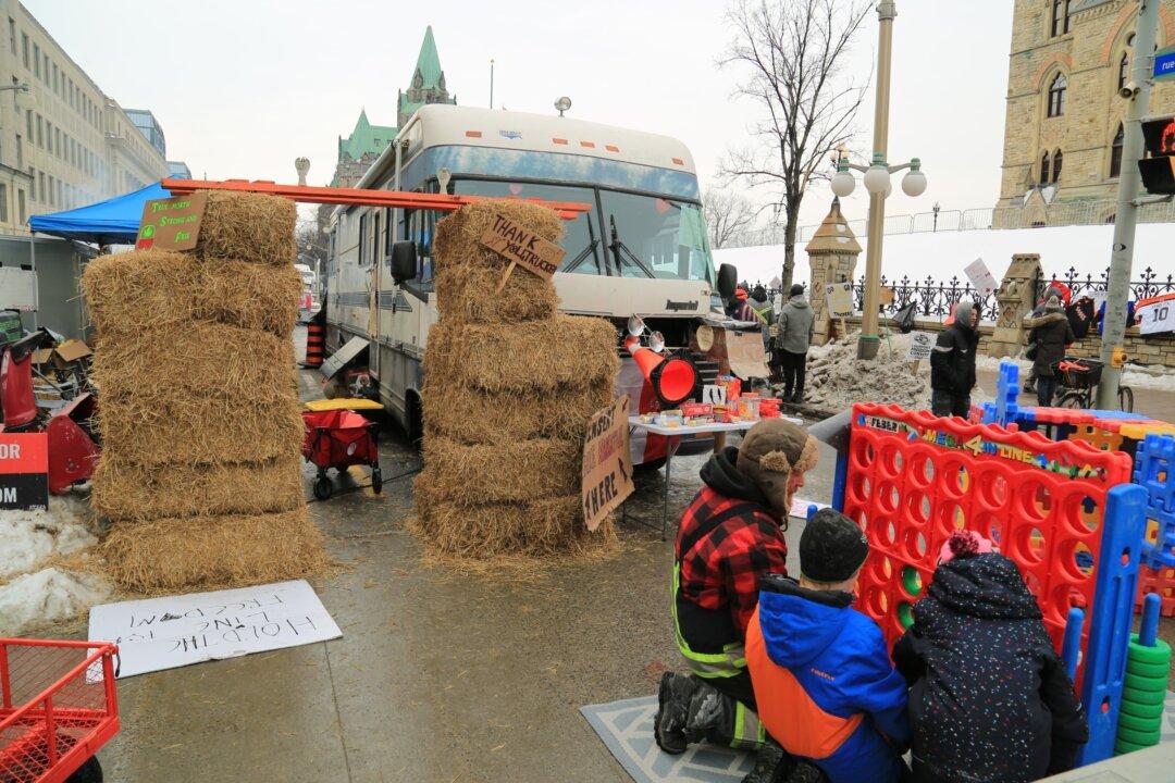 Rex Murphy: Claiming the Trucker Protest Was an Attempted Government Coup Is Beyond Ridiculous