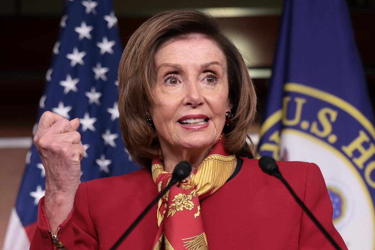 Some House Democrats Signal Willingness to End Pelosi’s Mask Mandate