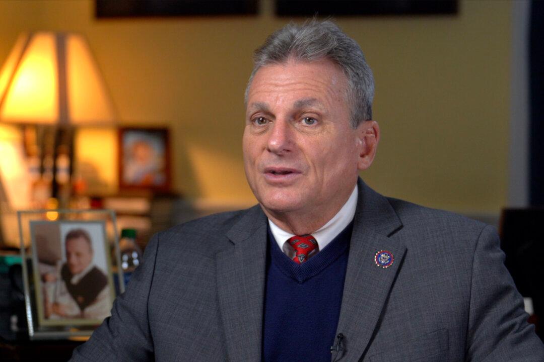 Democrats Lifting Mask Mandates Are Following ‘Political Science’: Rep. Buddy Carter