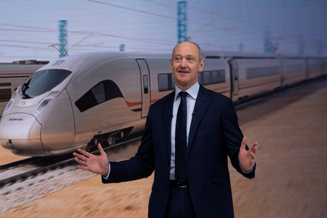 Germany’s Siemens Sees Profit up 20 Percent, Raises Dividend