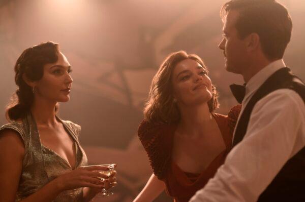 (L-R) Gal Gadot, Emma Mackey, and Armie Hammer in "Death on the Nile." (20th Century Studios)
