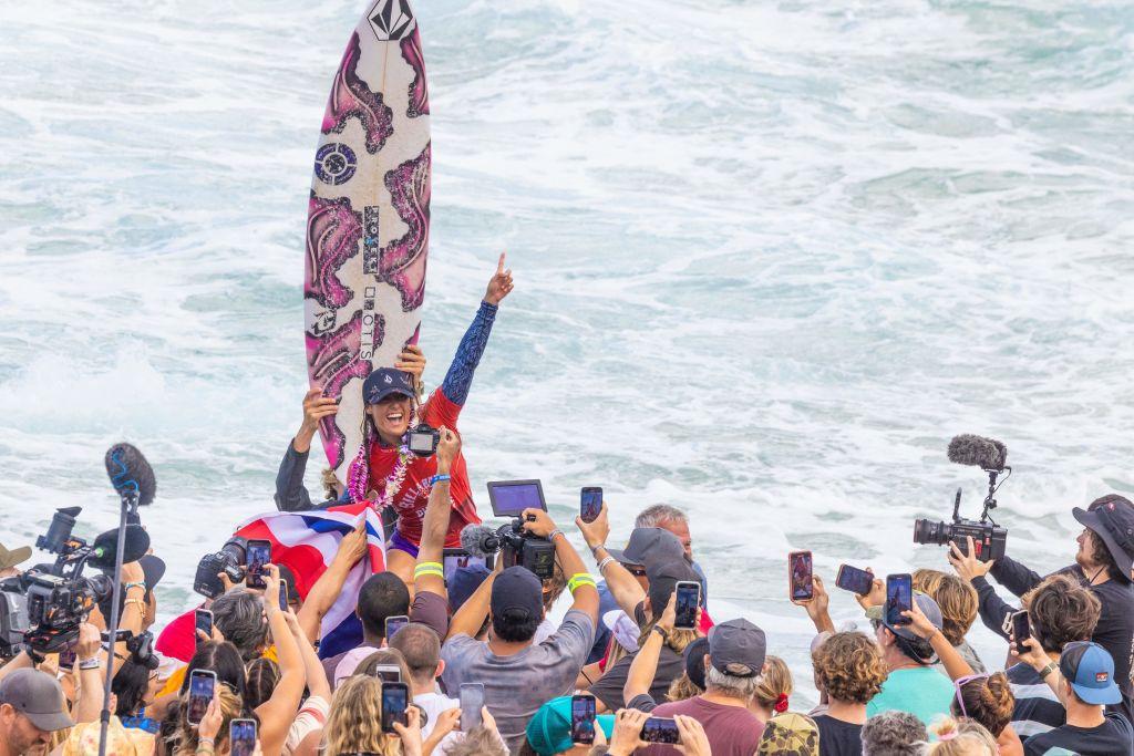 Pipeline Winner Moana Jones Wong Awarded Second Wildcard Spot at Sunset Pro