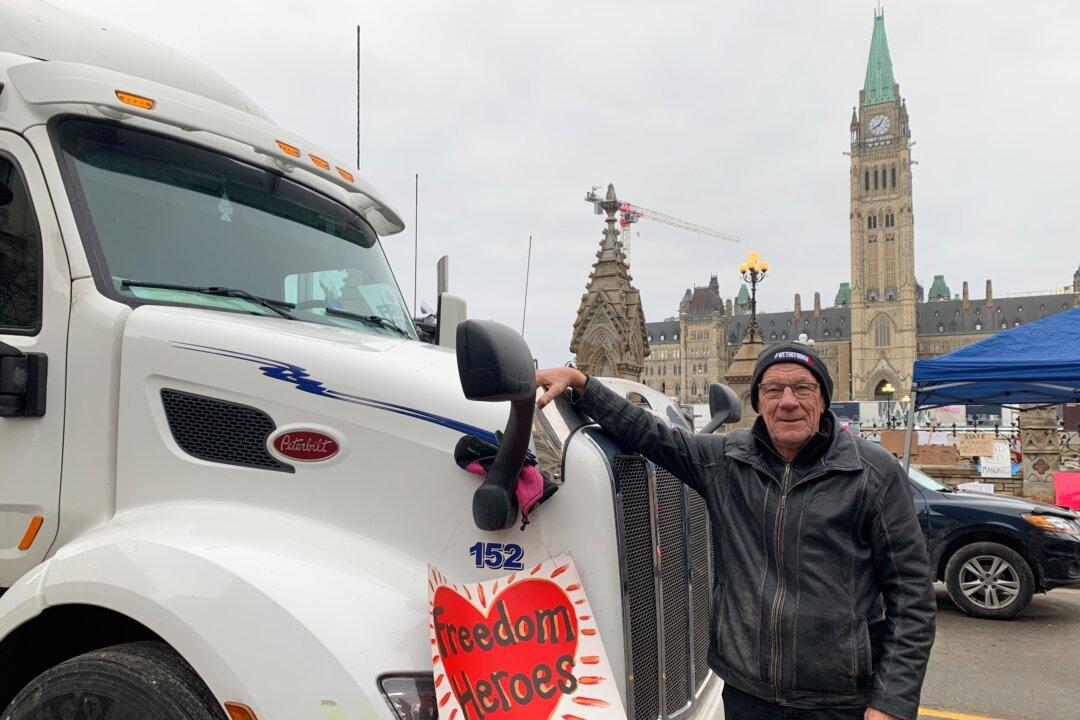 ‘Our Freedoms Have Gone’: Trucker Protesting Against COVID-19 Vaccine Mandates Speaks Out