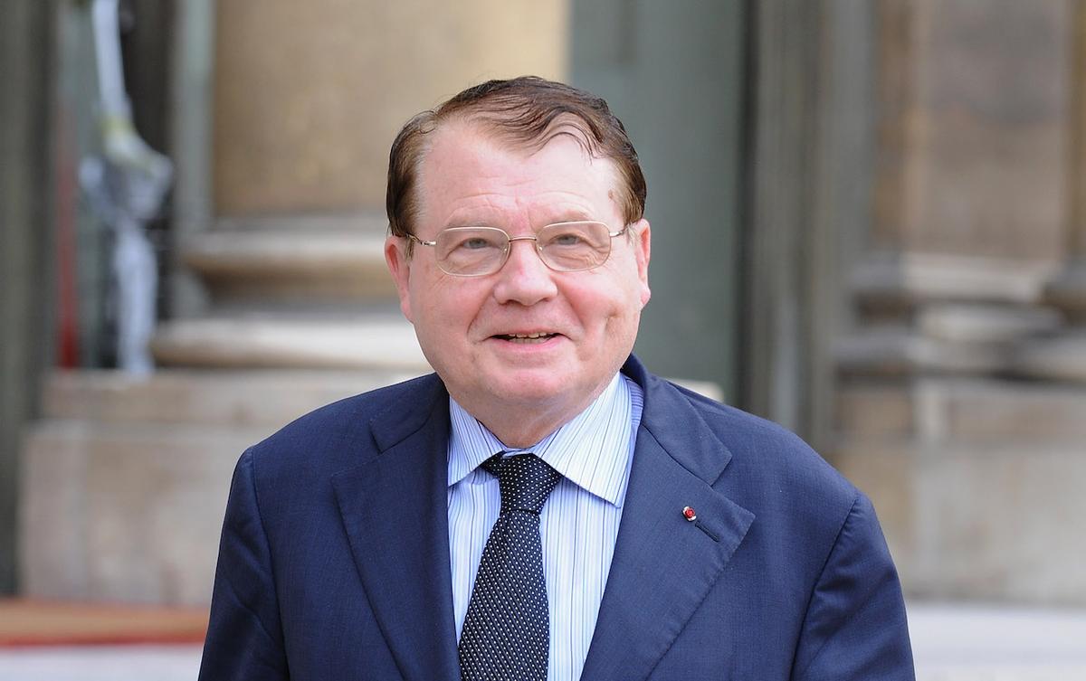Luc Montagnier, Virologist Who Discovered HIV and Critic of COVID-19 Vaccine Mandates, Dies at 89