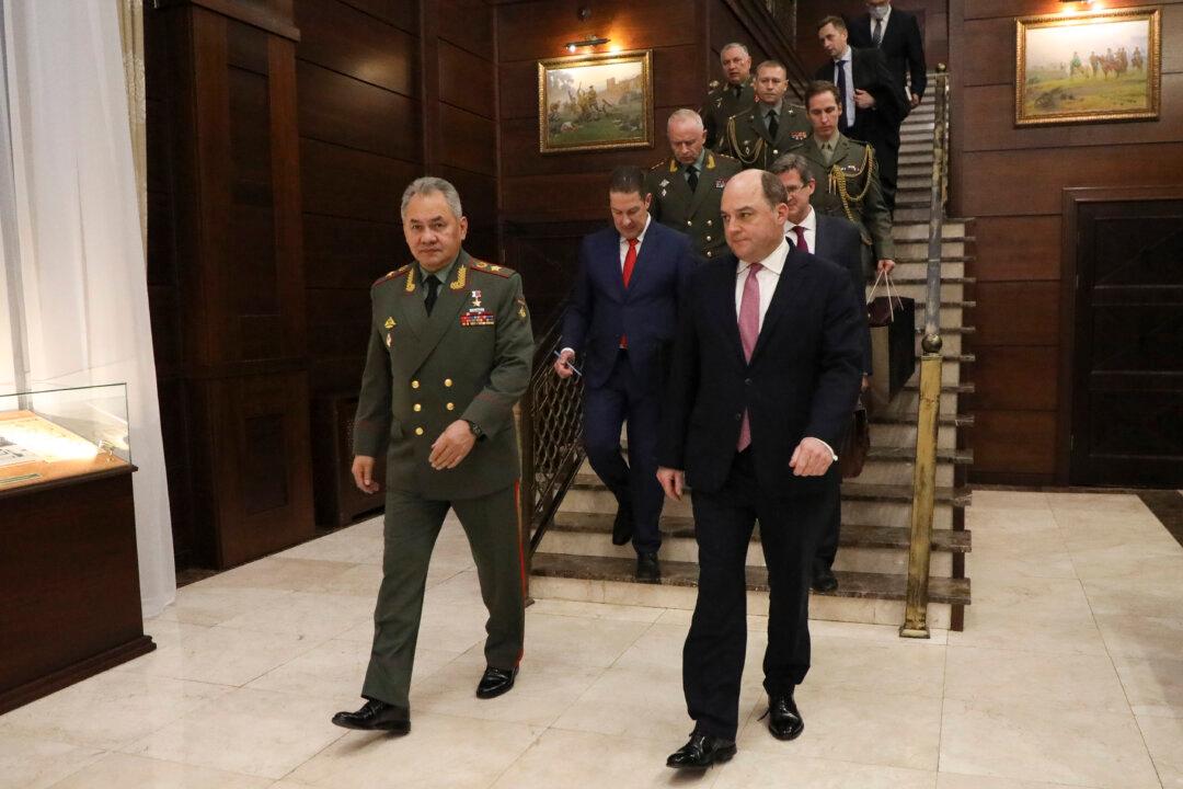 UK Intelligence Experts Concerned Russia Will Use ‘Fabricated’ Chemical Weapons Claims in ‘False-Flag’ Attack on Ukraine