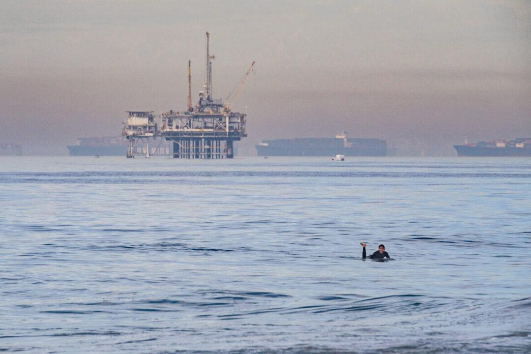 Offshore Oil Drilling Would Be Banned in California Under New Bill