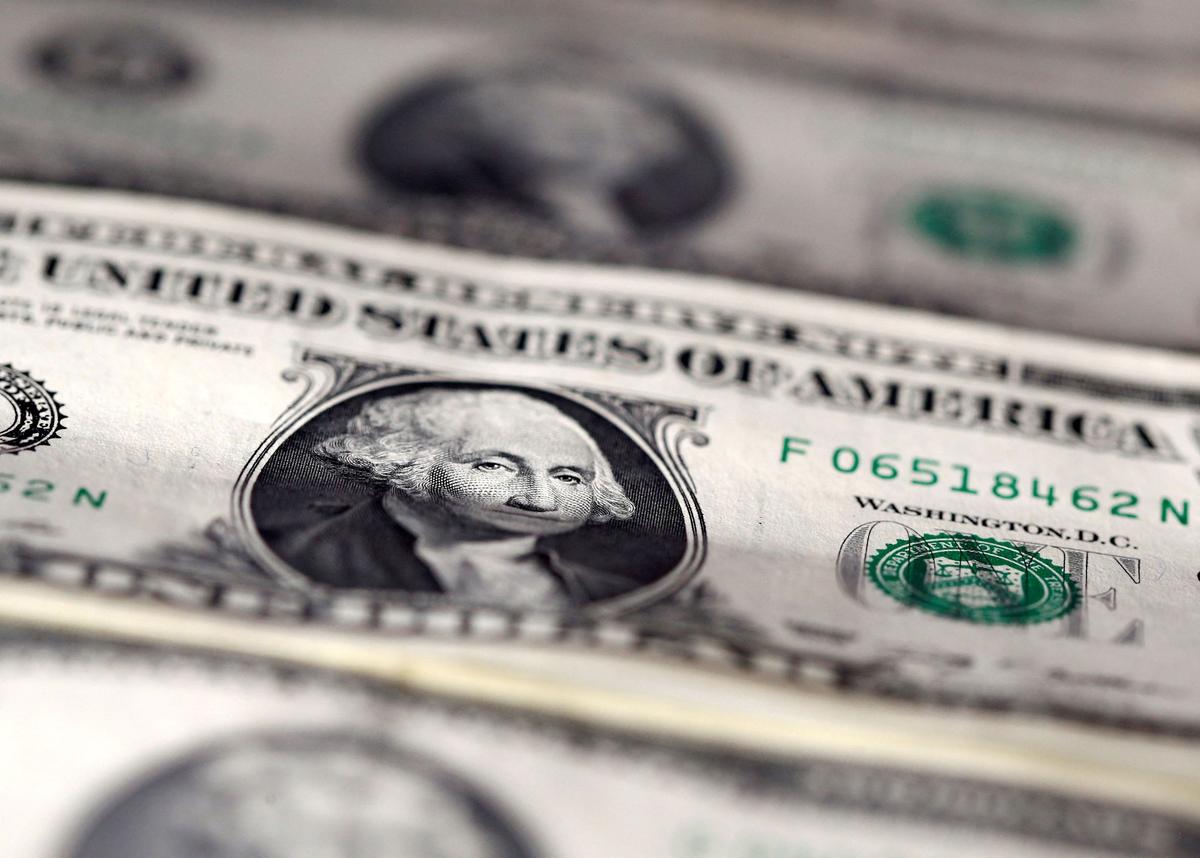 Dollar Rebound Extends for 3rd Day Before Fed’s Powell Speech