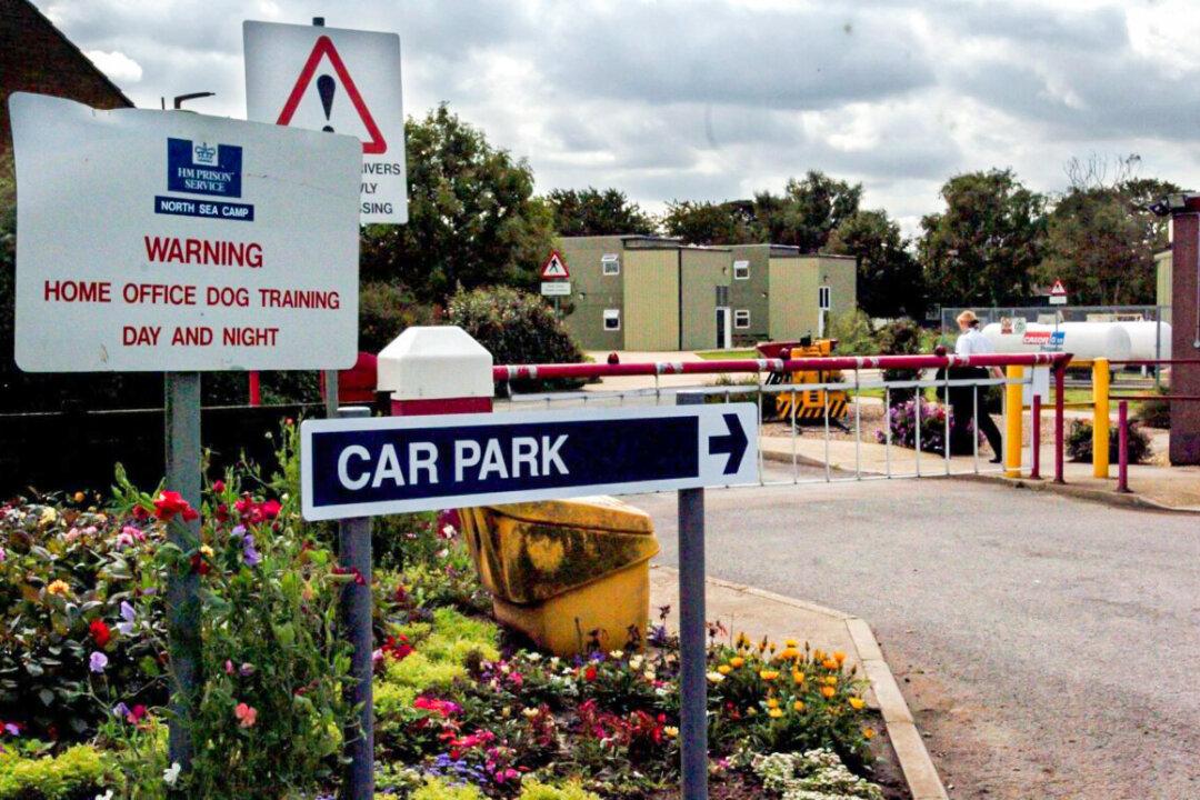 UK: Dangerous On-the-Run Sex Offender Had Been Refused Parole Five Times