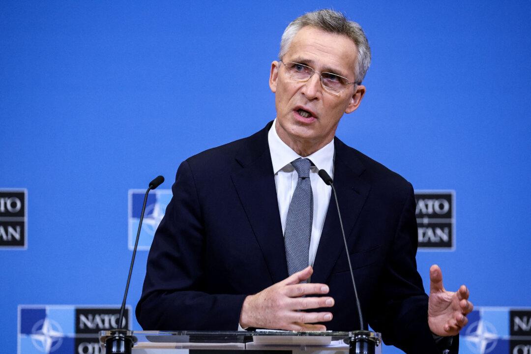 NATO Must Ensure Conflict Doesn’t Spread Beyond Ukraine: Stoltenberg