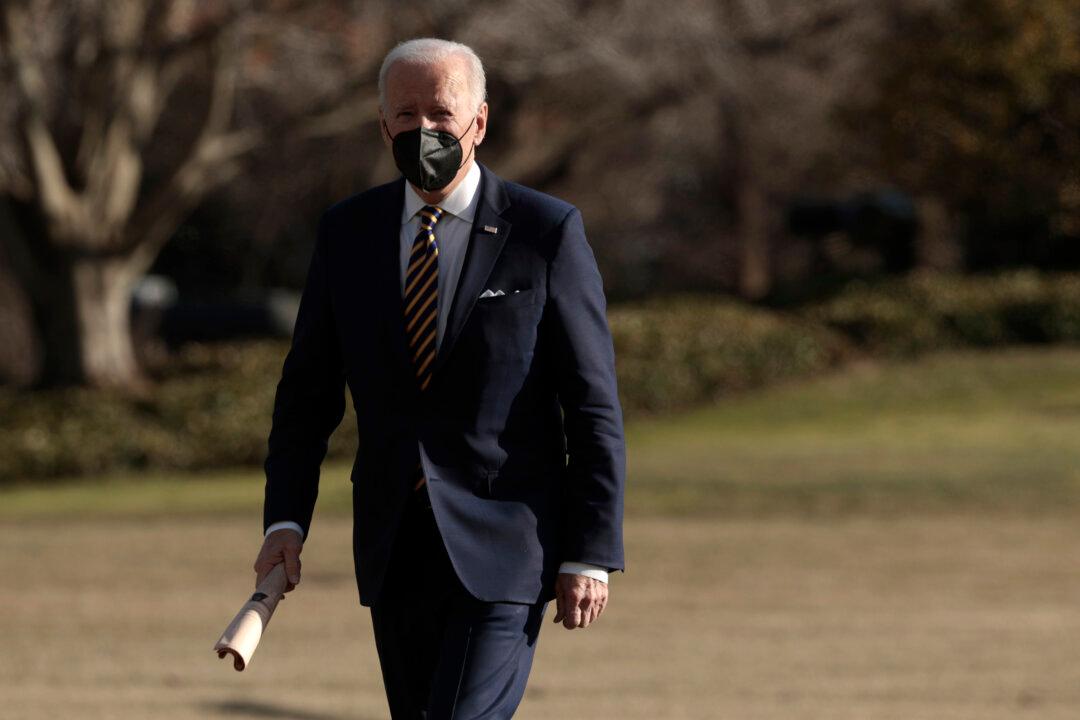 Dissatisfaction With US Immigration Levels Rises Under Biden