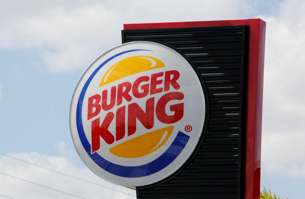 Burger King Employee Who Got Modest Gift Bag for Never Missing Work in 27 Years Gets $345,000 on GoFundMe