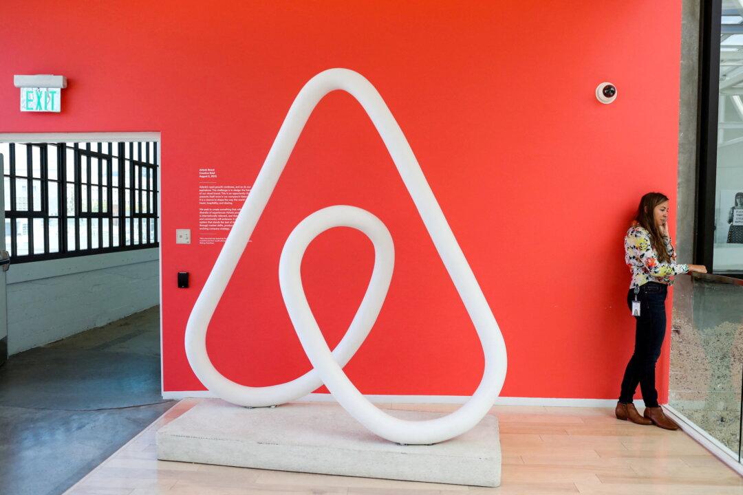 Airbnb Sees Strong First-Quarter Revenue on Travel Demand, Longer Stays
