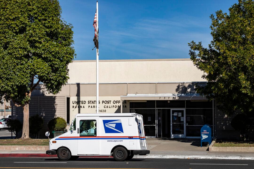 US Postal Service Can Keep Delivering Abortion Pills Even After Roe Overturned: DOJ Opinion