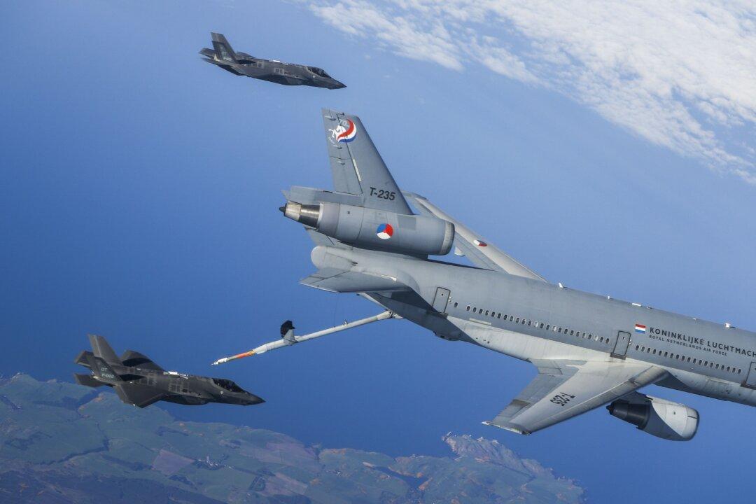 US Deploys Airmen, F-35 Fighter Jets to Germany Amid ‘Russian Invasion’ Fears