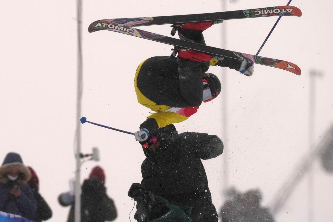 Olympic Ski Halfpipe Qualifier Filled With Scary Crashes