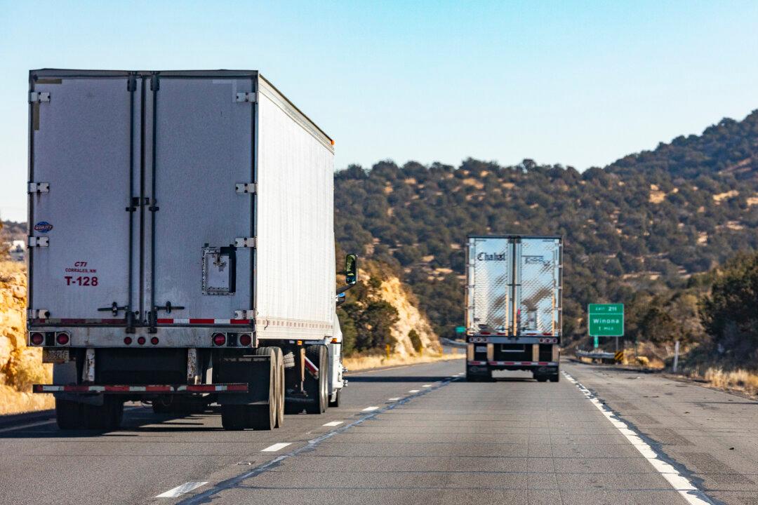 New Louisiana Law Will Permit Truck Haulers to Double Up on Loads