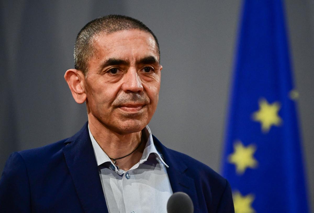 BioNTech and Moderna Give Updates on COVID-19 Vaccines Targeting Omicron Variant