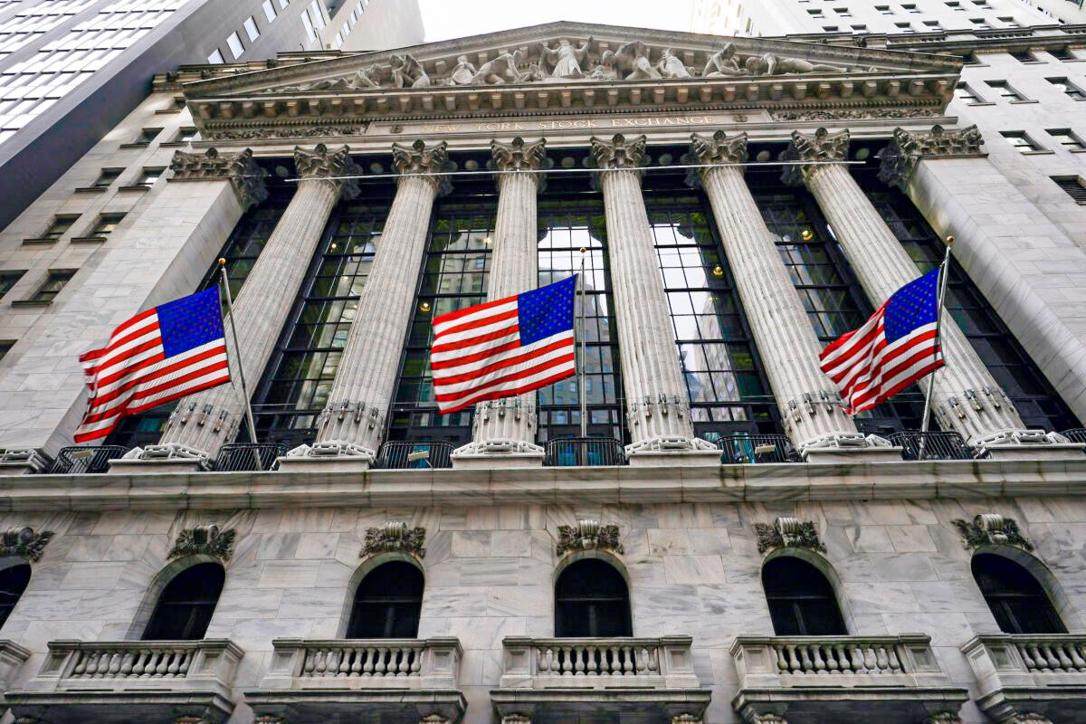 Wall Street Banking CEOs Express Recession Concerns Over Inflation, Asset Price Deflation