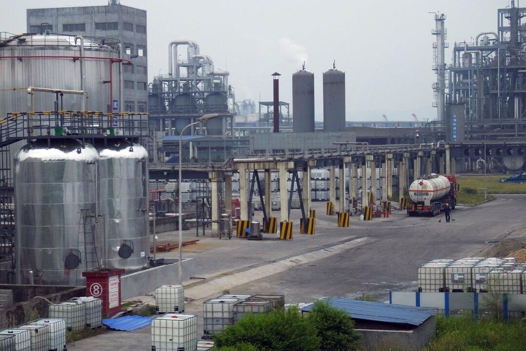 Chinese Agribusiness Poised to Open Factory in North Dakota Draws Scrutiny Over CCP Ties, Security Risks