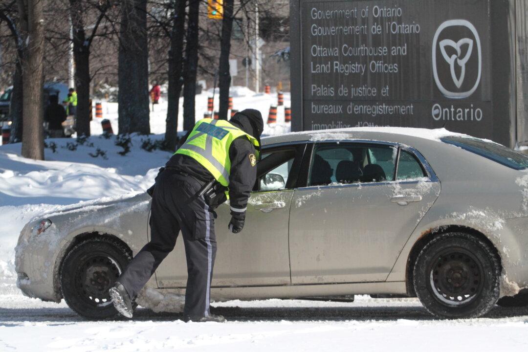 Over 800 RCMP Officers Approved to Aid Ottawa Police Ahead of Motorcycle Convoy