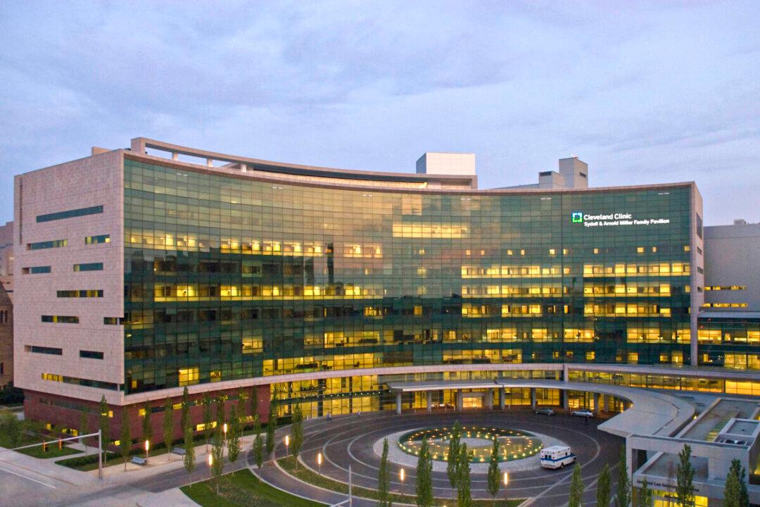 Natural Immunity Protects Against Omicron Variant: Study