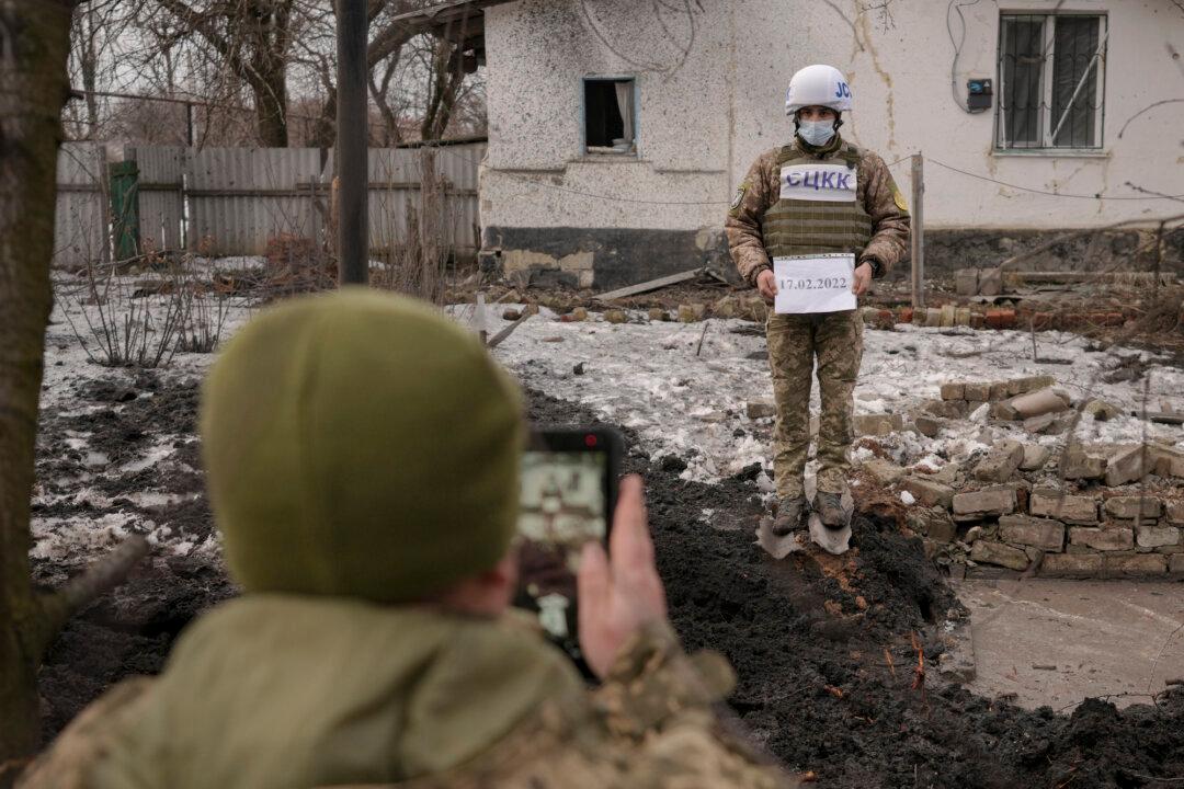 Russia Extends Troop Drills Near Ukraine as Zelensky Calls for ‘Immediate’ Ceasefire
