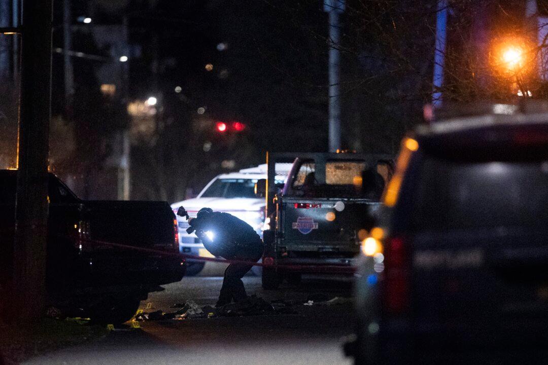 Portland Shooting Leaves 1 Dead, 5 Wounded Amid Reports Antifa Is Involved