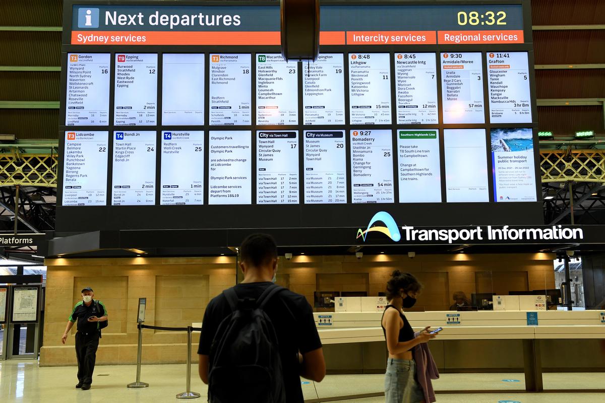 Unions Take Train Dispute to Fair Work
