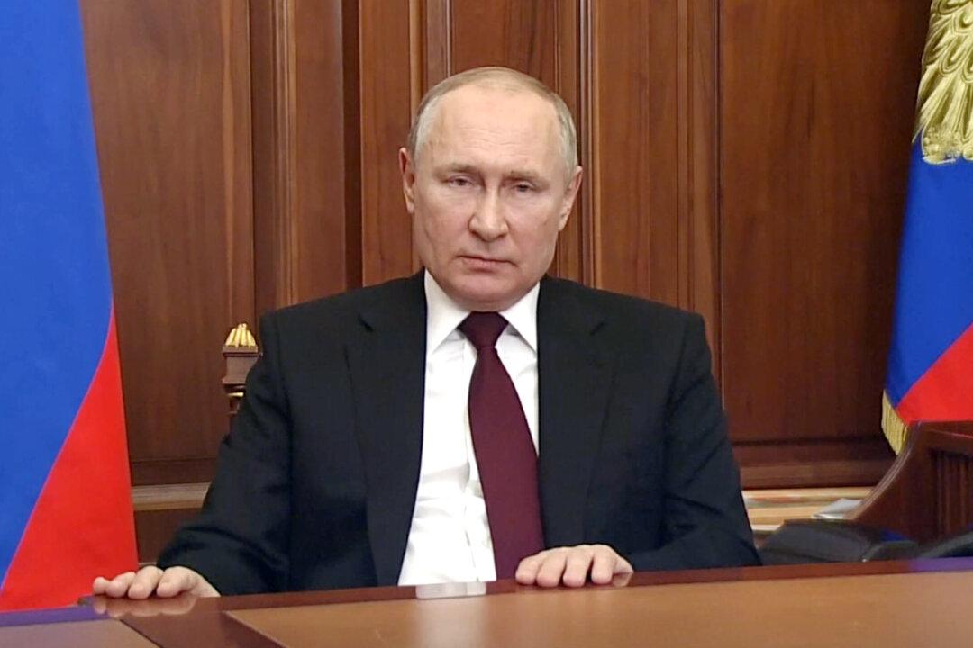 Kremlin Says Putin Will Decide When Ukraine Invasion Ends