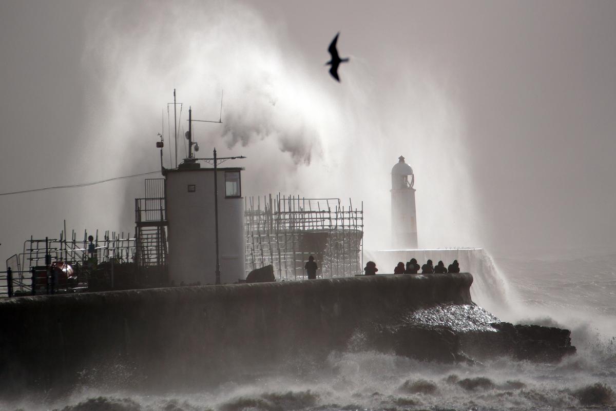 Storm Franklin Hits UK With High Winds and Flooding