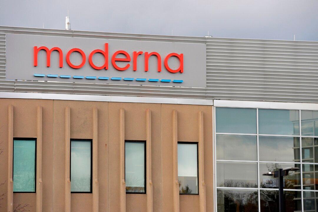 Moderna to Open mRNA Research and Manufacturing Centre in UK