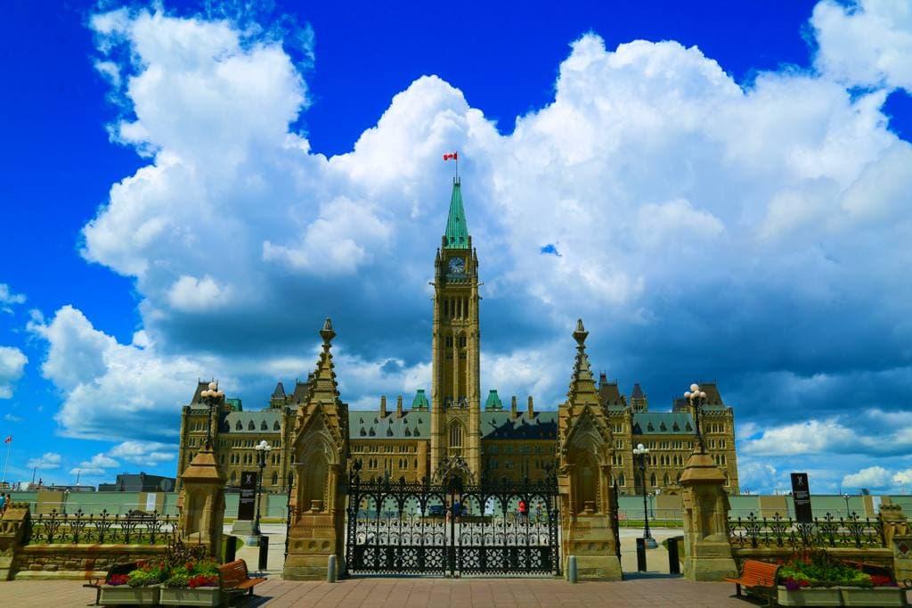 Tories Brought in Double the Money That Liberals Donors Contributed in Third Quarter