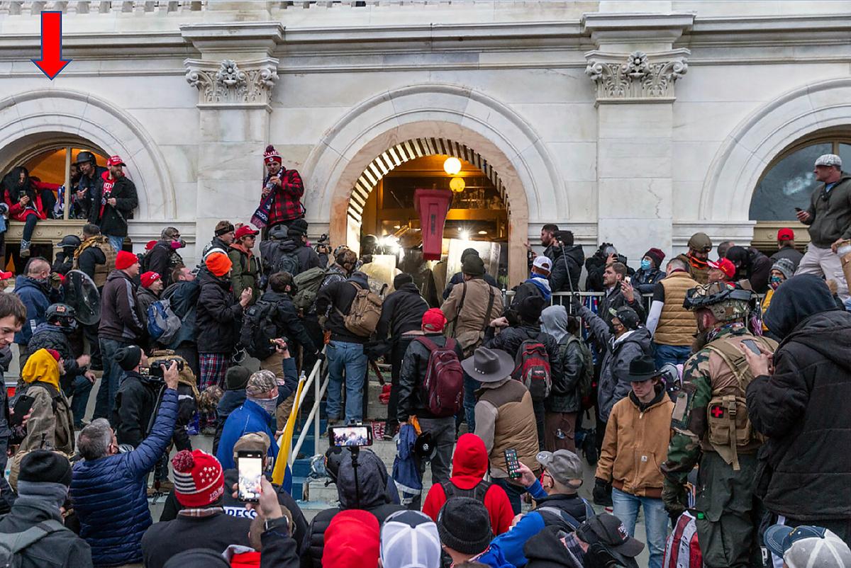 Woman Who Broadcast Jan. 6 Live on Facebook Sentenced to 45 Days in Jail, $5,000 Fine