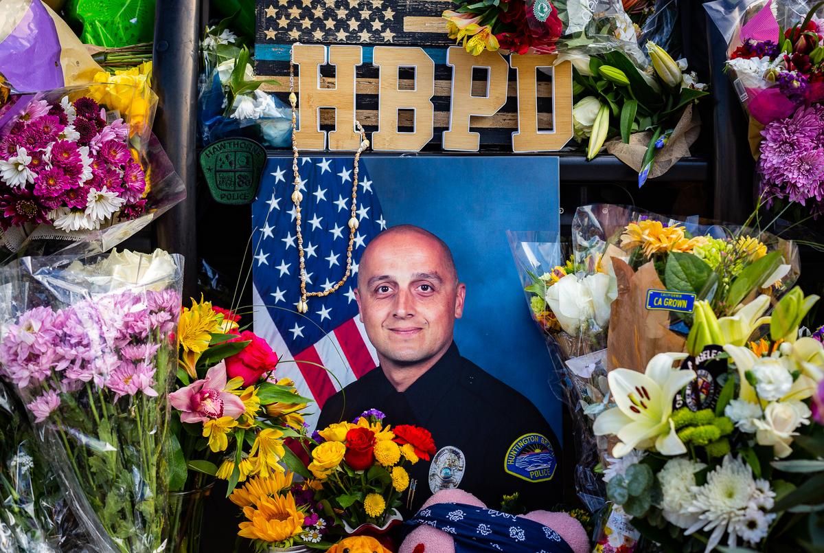 Memorial Held for Huntington Beach Officer Killed in Helicopter Crash