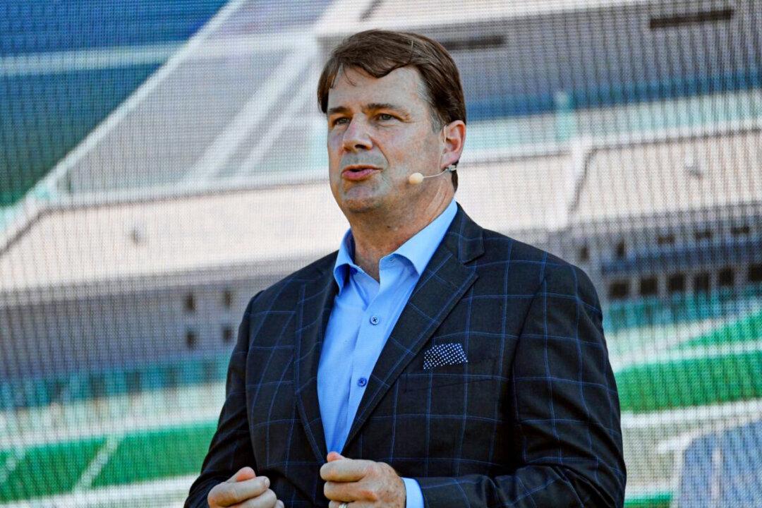 Ford CEO: No Plan to Spin Off EV Business, but Change Coming