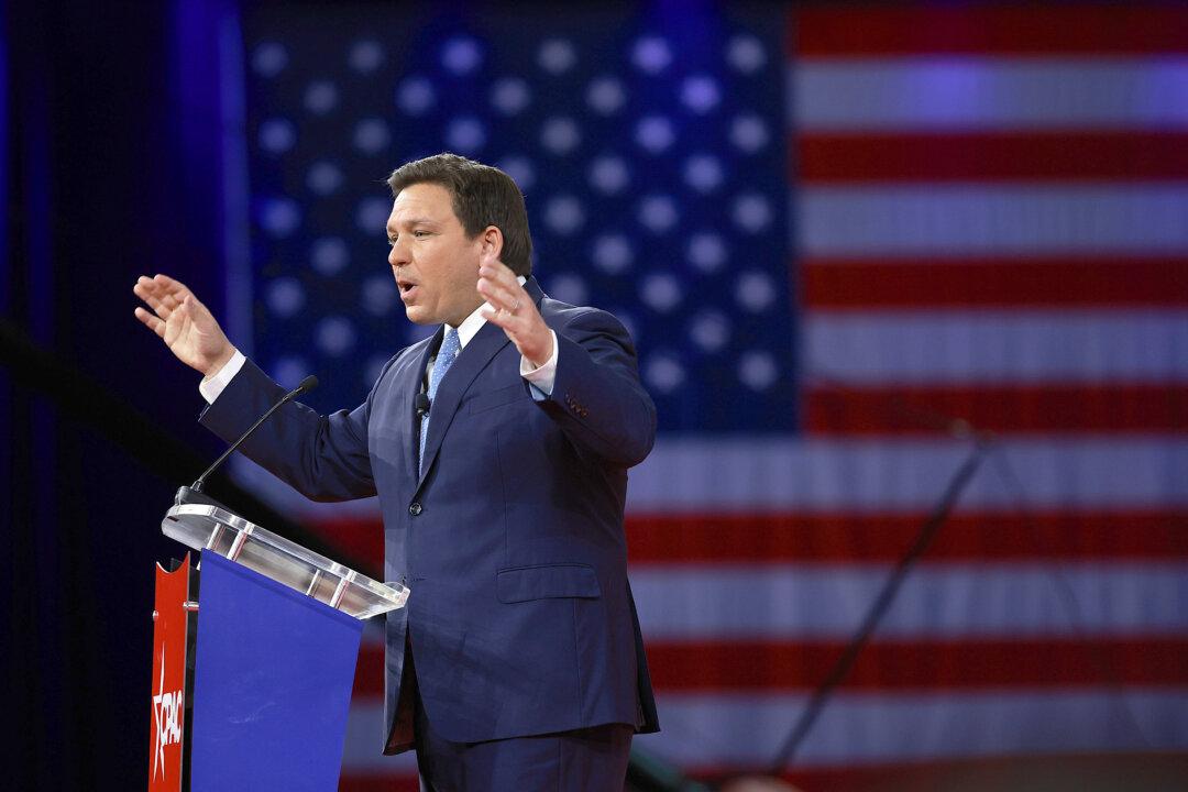 DeSantis Vows to Veto New Congressional Maps Approved by Florida Legislature