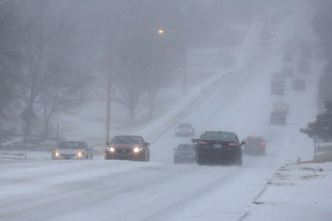 Wintry Weather Disrupts Travel Across the Heartland