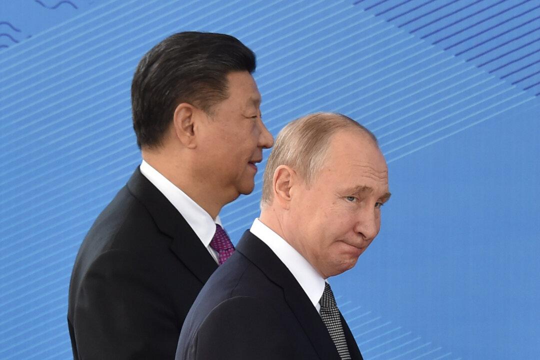 Russia, China ‘Plotting Behind the Scenes’ Ahead of Ukraine Invasion: Congressman