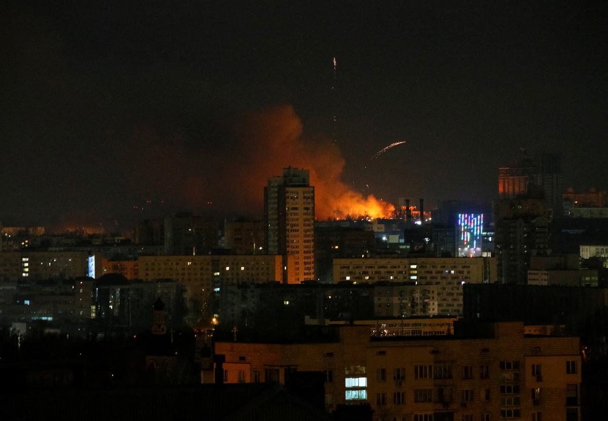 Videos Show Large Explosions Lighting Up Kyiv Sky