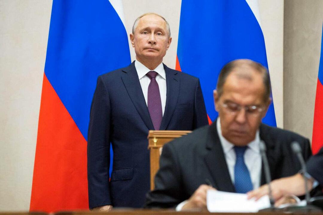 Kremlin Rejects New Ukraine Draft Peace Deal as ‘Unacceptable’