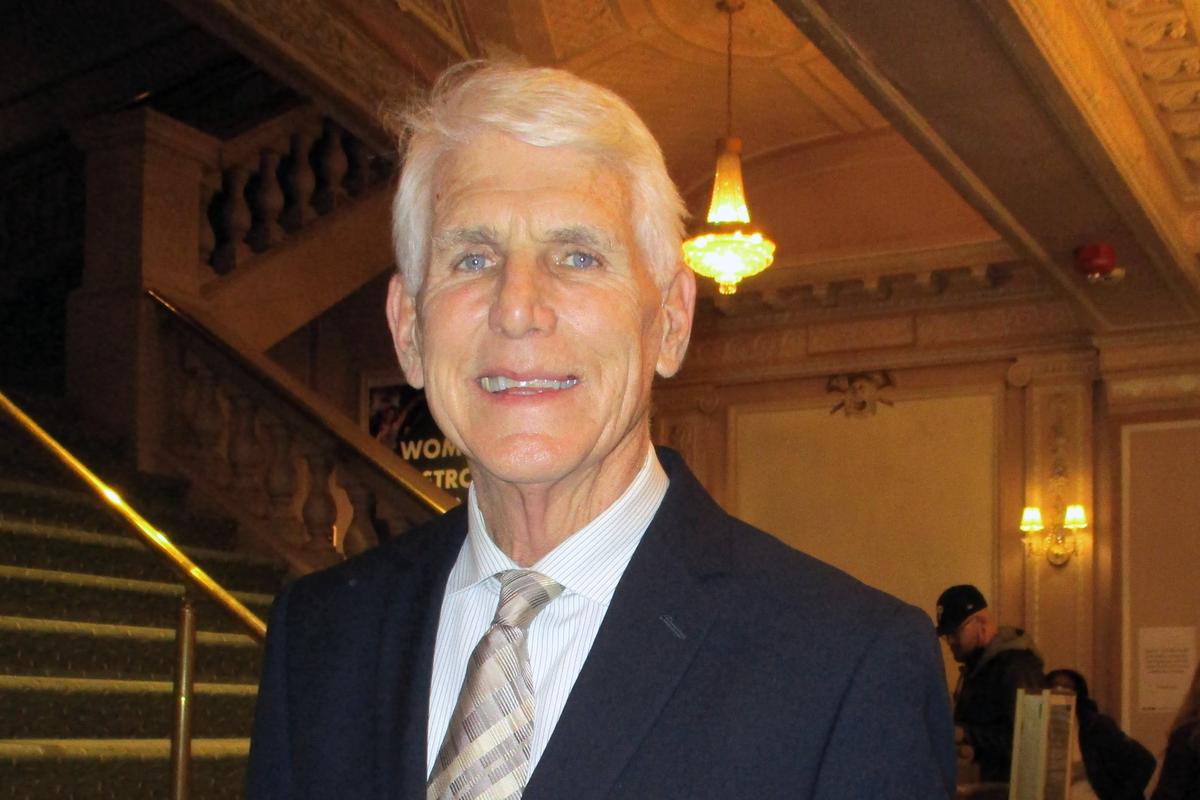 Shen Yun Impresses Former Regional Vice President