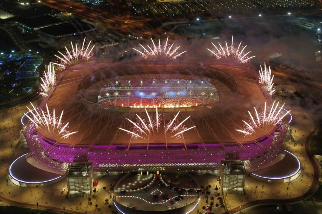 FIFA Bans Russian Anthem, ‘Home’ Matches, Refuses to Exclude Country From World Cup