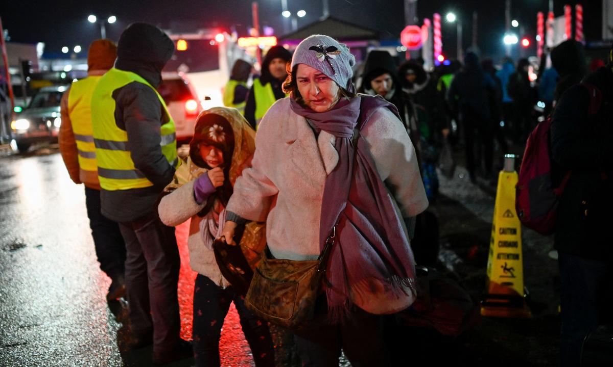 Ukraine Refugees Flood West as Border Nations Scramble to Organize Aid