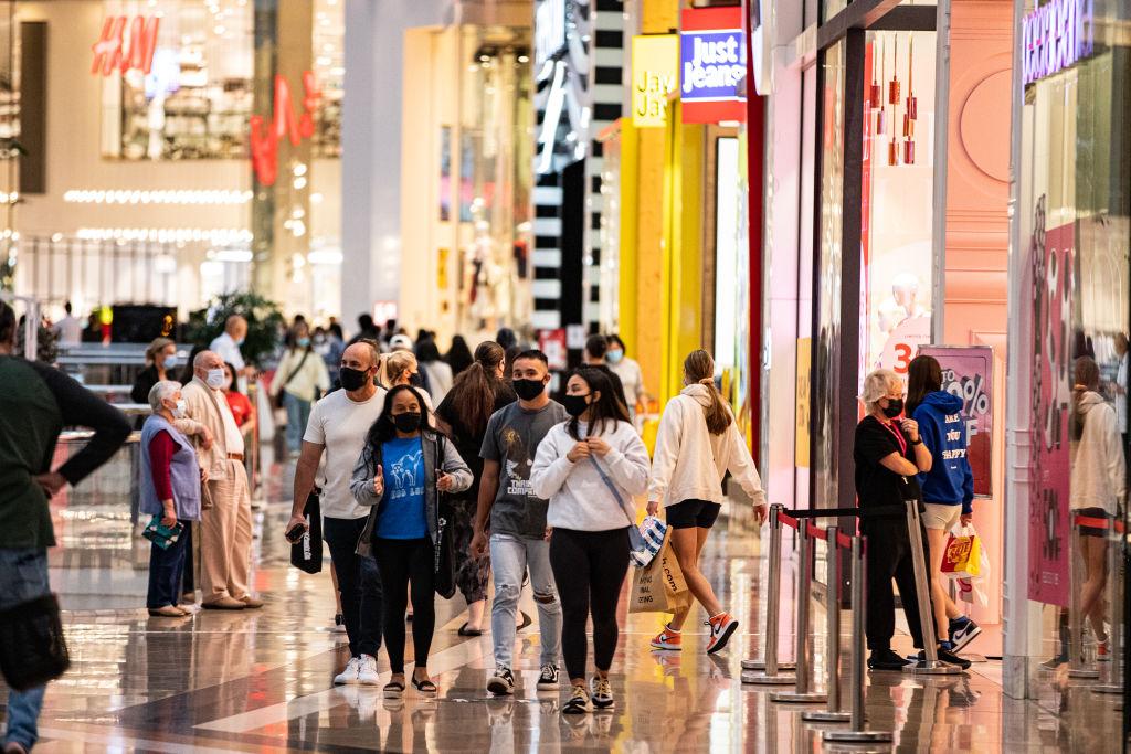 Australian Fashion Giant Cops $29,000 Fine for Underpaying Workers