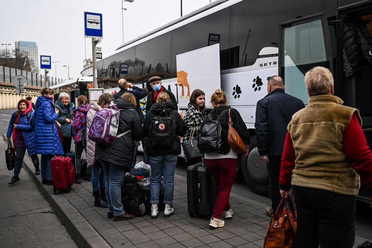 Russia-Ukraine War (March 31): Russian Forces Block Buses Leaving Mariupol: Ukraine Government