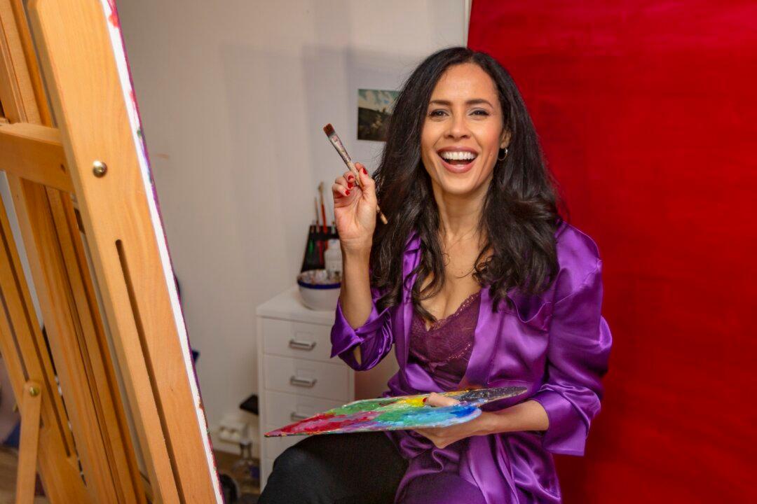 How A Resilient Actress and Children’s Book Author Inspires Kids to Dream Big