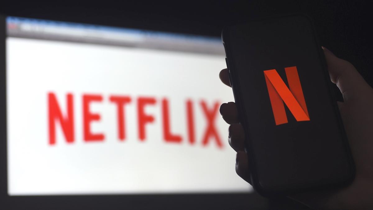 Netflix Testing Ways to Curb Different Households From Sharing Passwords