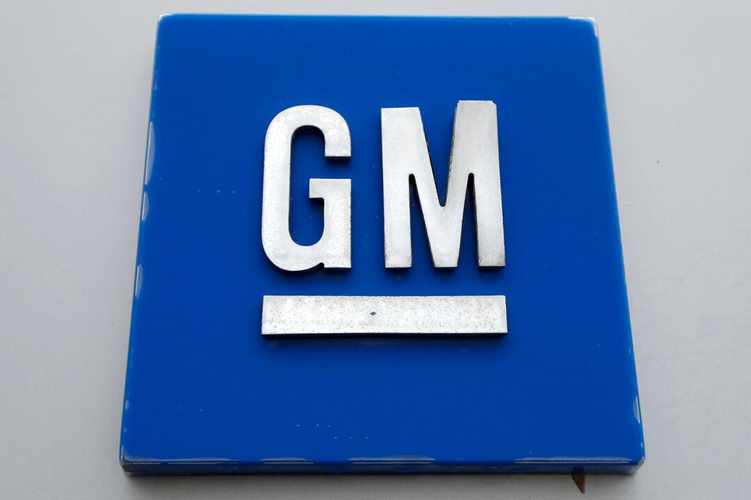 GM Loses Bid to Skip Recall for Lights That Are Too Bright