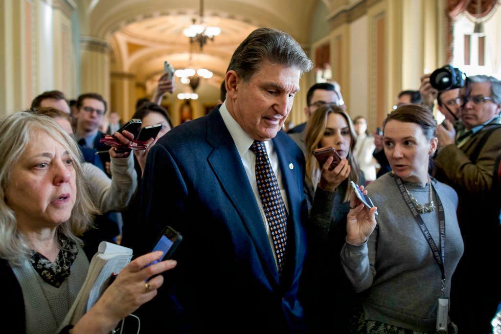 Senate Democrats Try to Revive BBB Programs, Win Sen. Manchin’s Support