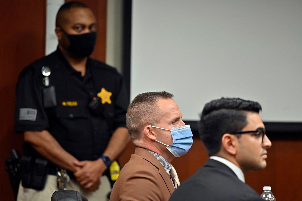 Ex-Officer Charged in Breonna Taylor Raid Acquitted by Jury